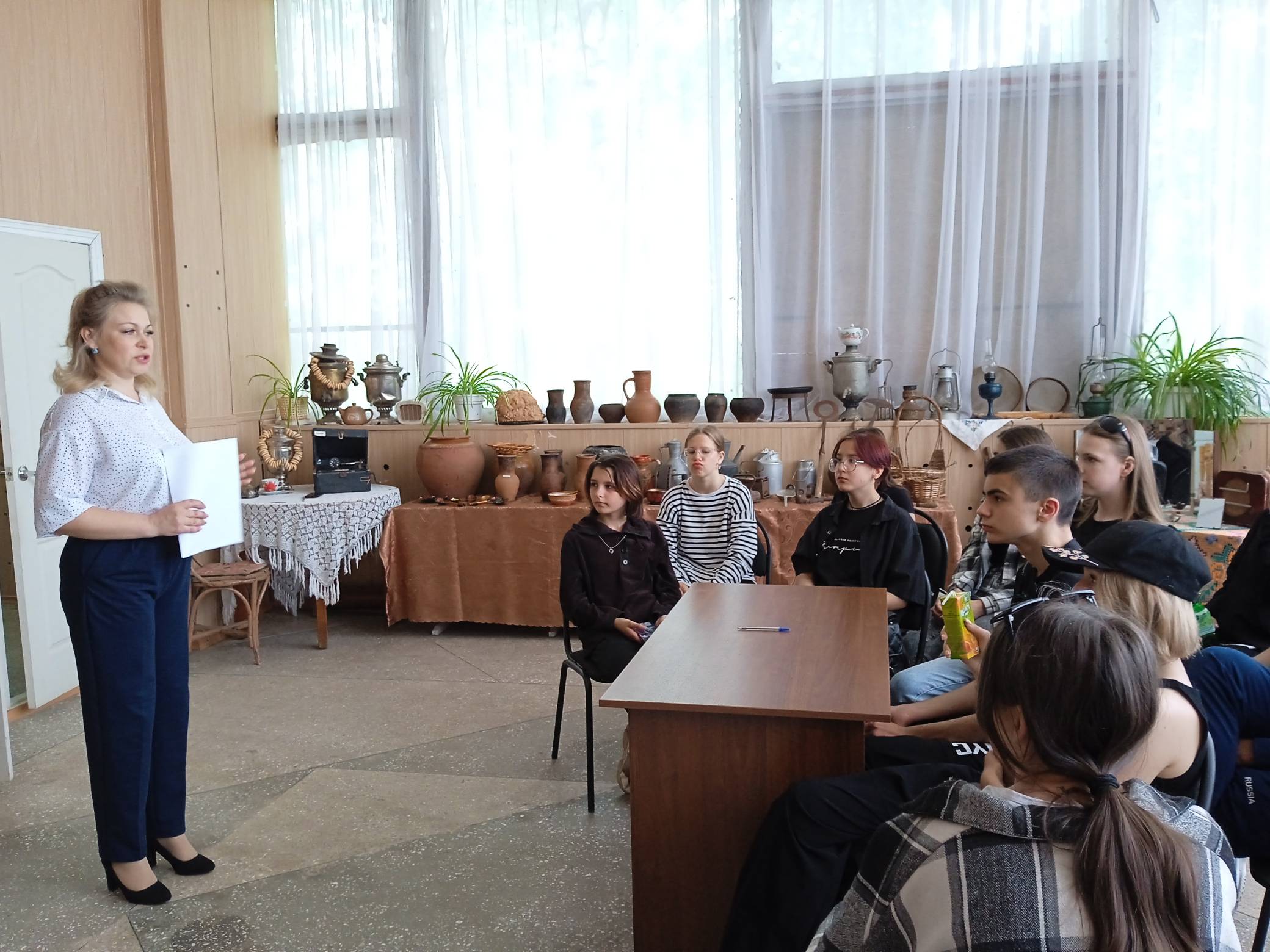 Экскурсия в районный музей Экскурсия в районный музей.