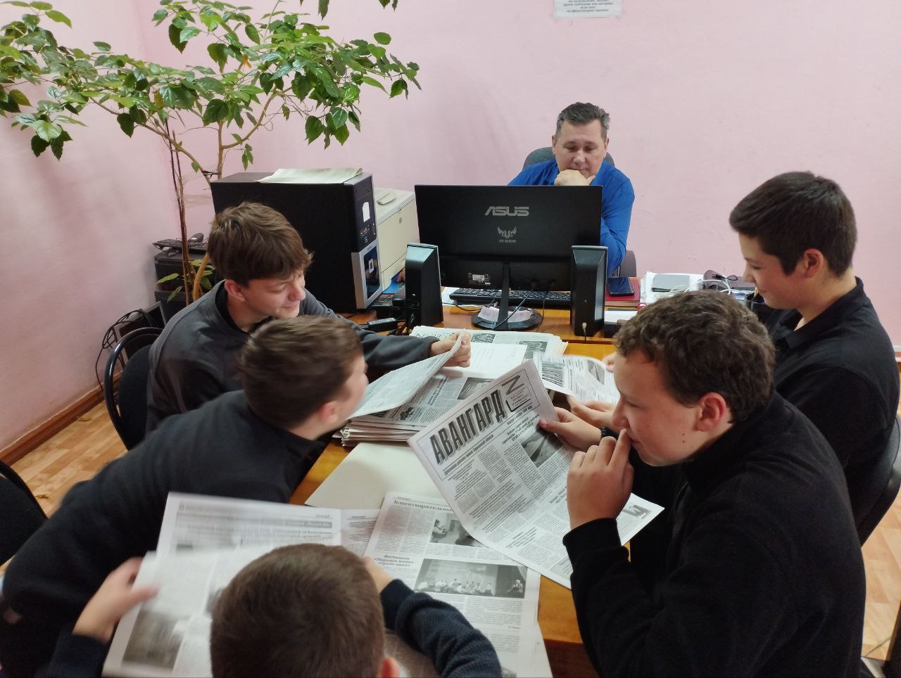 Обучение Служением. Первые Обучение Служением. Первые.